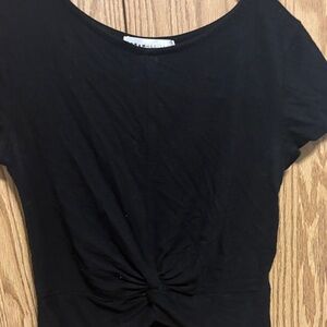 Urban Heritage Black Short-Sleeve Twist Front Tee
